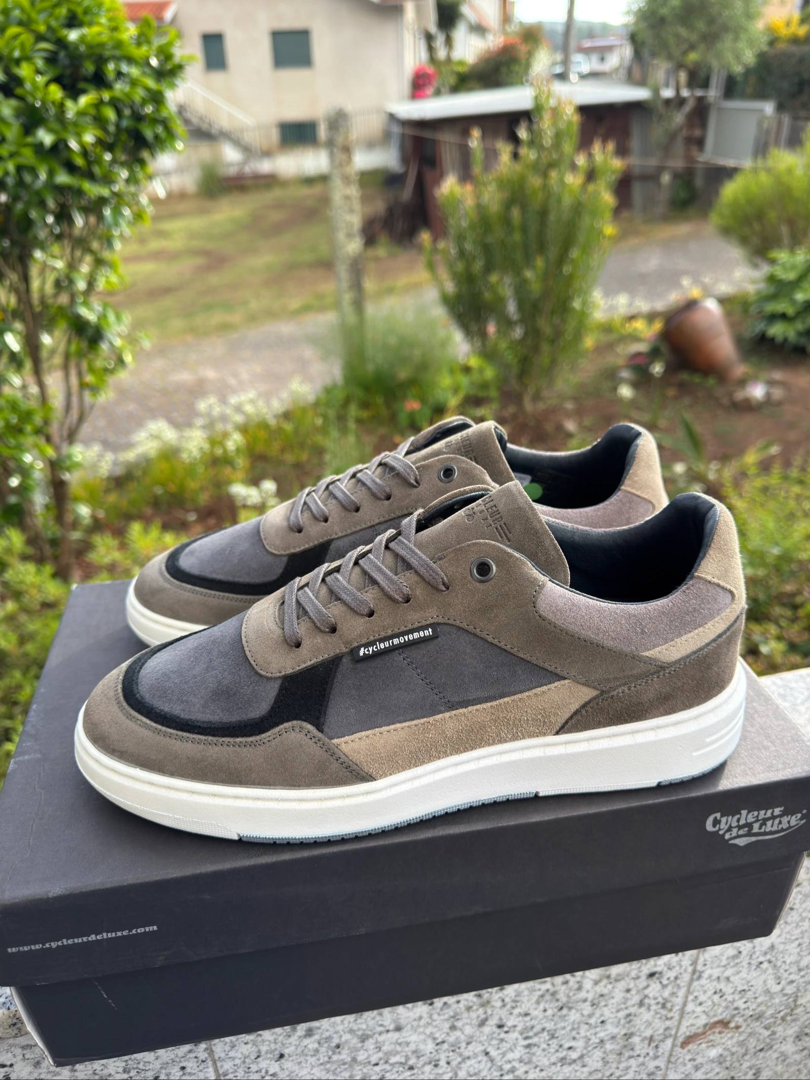 Anthracite suède sneakers – photo 4